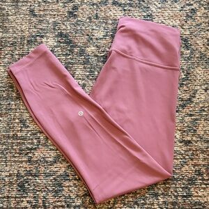 Lululemon Wunder Train High-Rise Tight